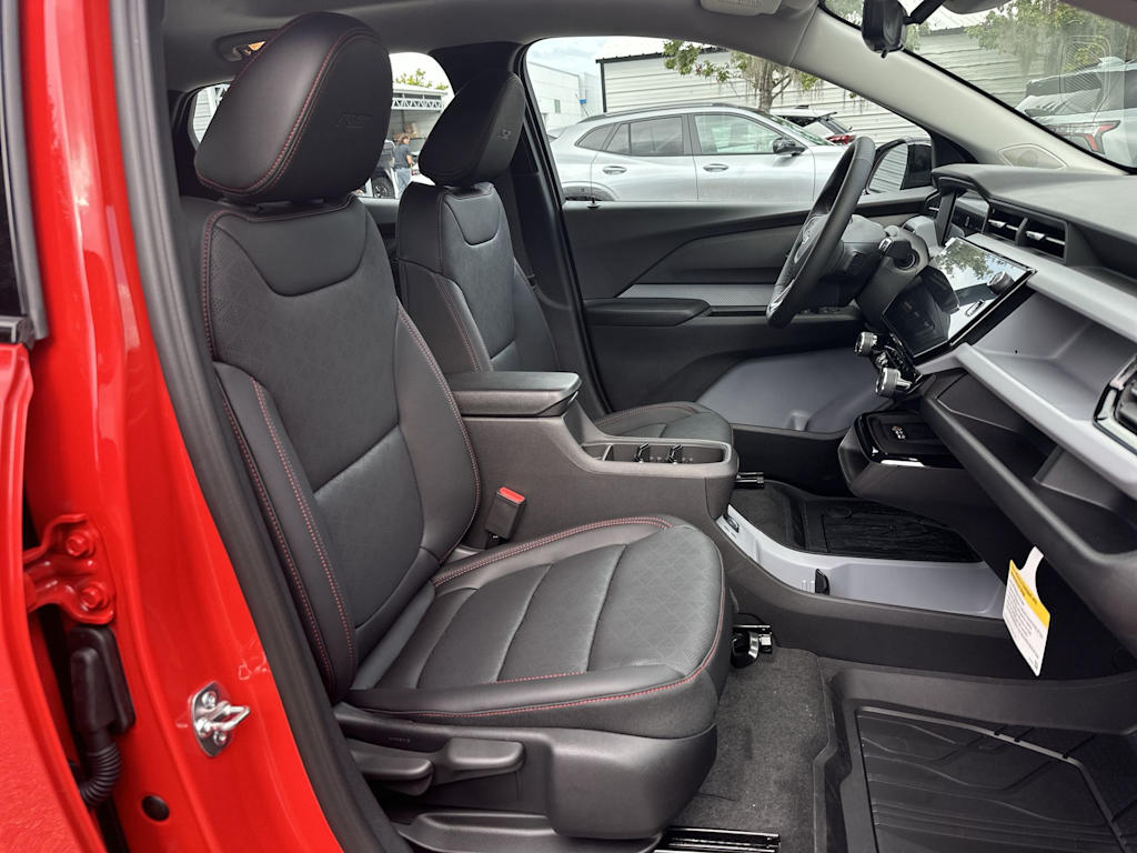 Thumbnail: 2027 Chevrolet Bolt EV - 25