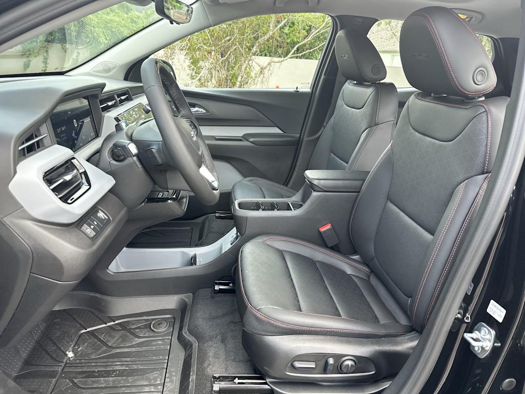 Thumbnail: 2027 Chevrolet Bolt EV - 12