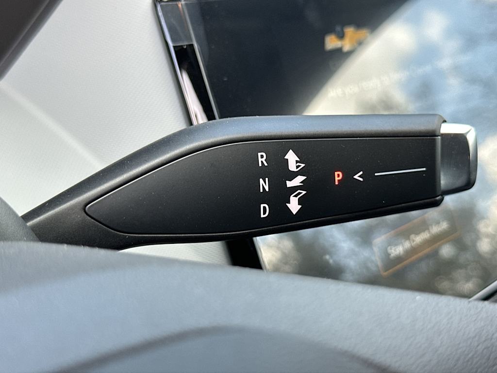 Thumbnail: 2027 Chevrolet Bolt EV - 26