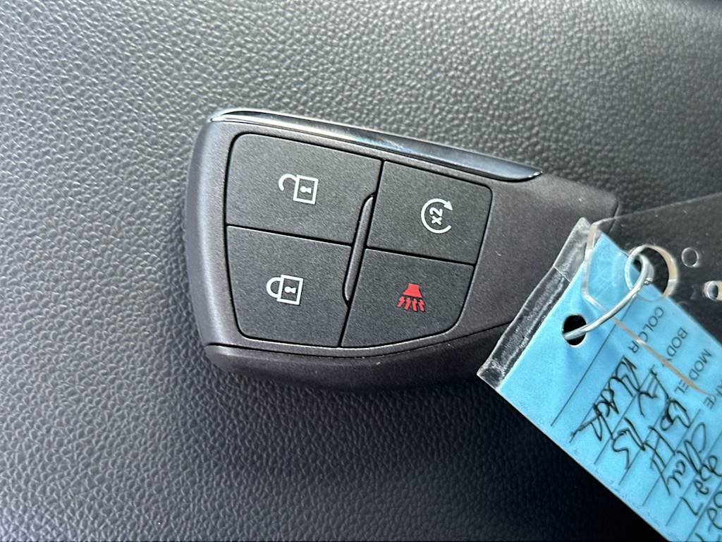 Thumbnail: 2027 Chevrolet Bolt EV - 17