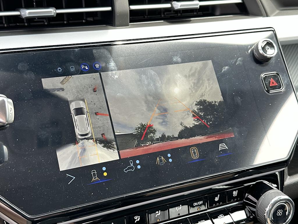 Thumbnail: 2027 Chevrolet Bolt EV - 25