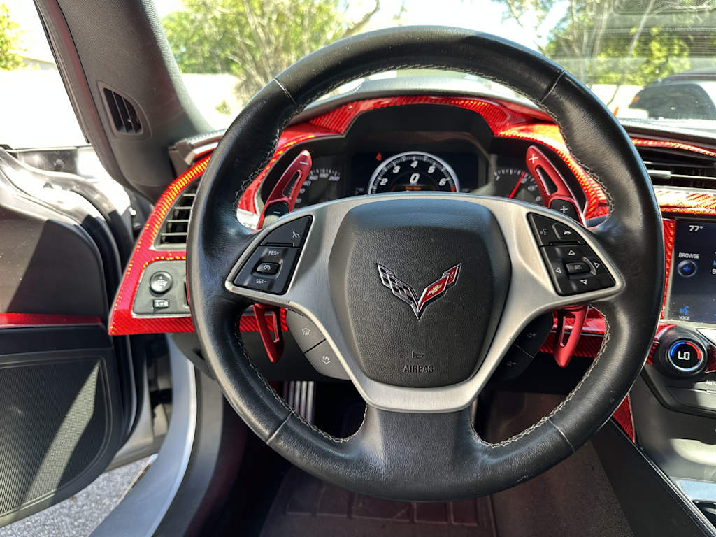 Thumbnail: 2014 Chevrolet Corvette - 10