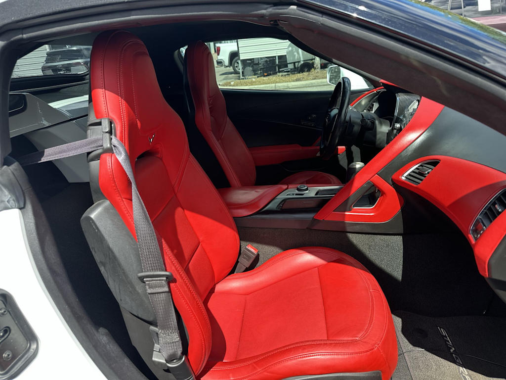 Thumbnail: 2014 Chevrolet Corvette - 25