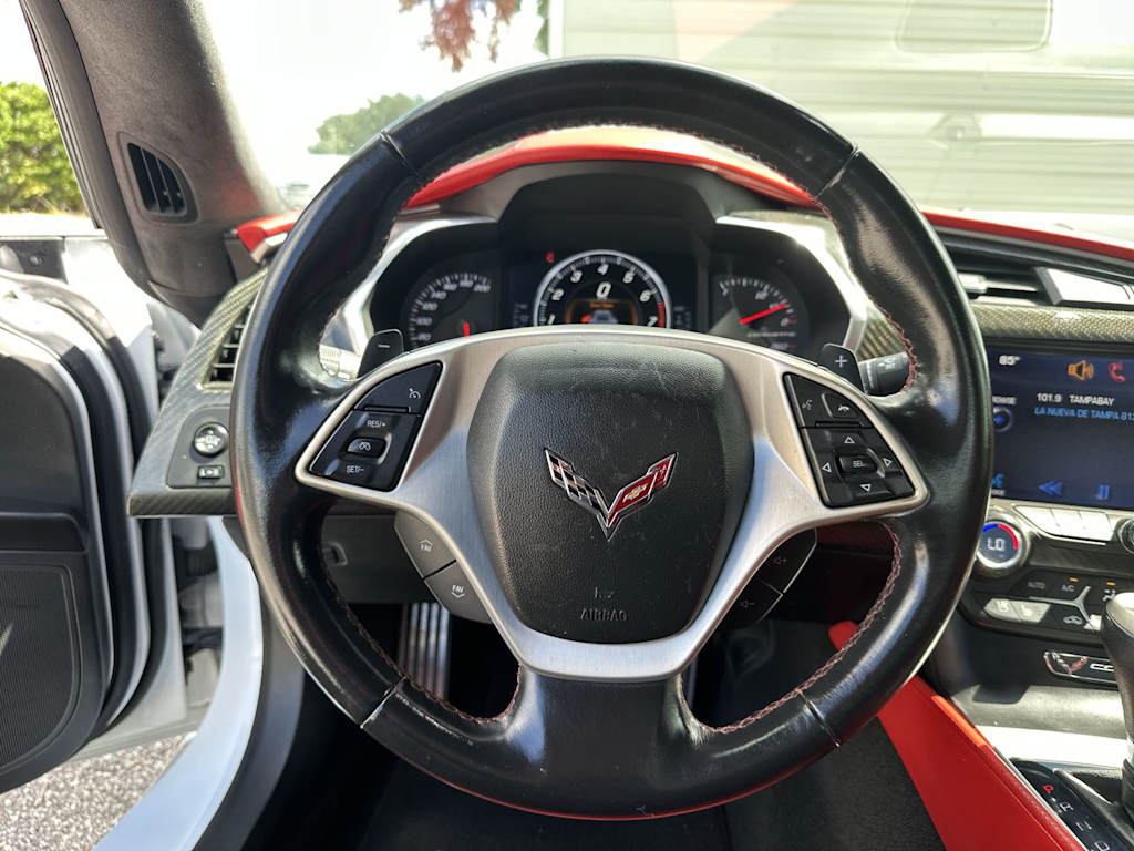 Thumbnail: 2014 Chevrolet Corvette - 9