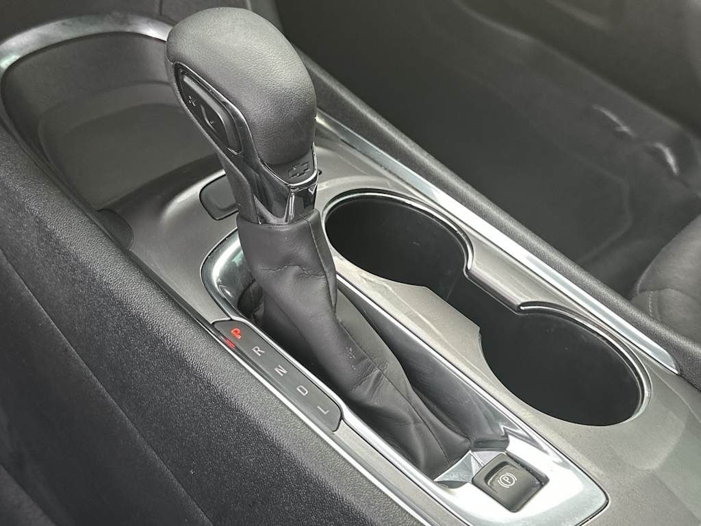 Thumbnail: 2023 Chevrolet Malibu - 27
