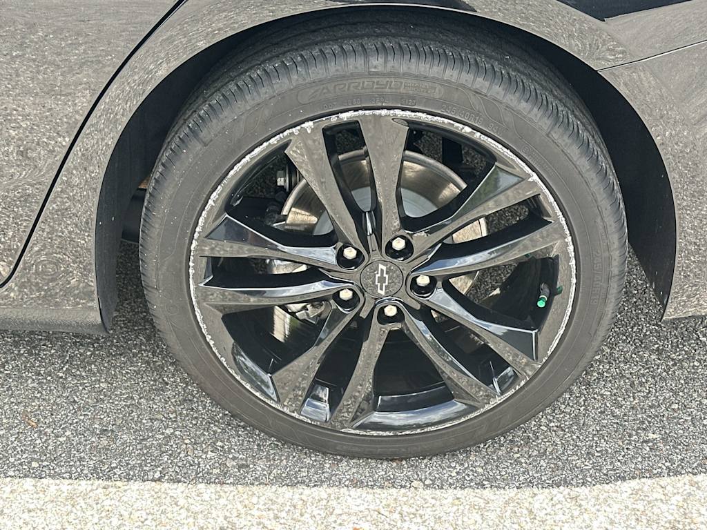Thumbnail: 2023 Chevrolet Malibu - 8