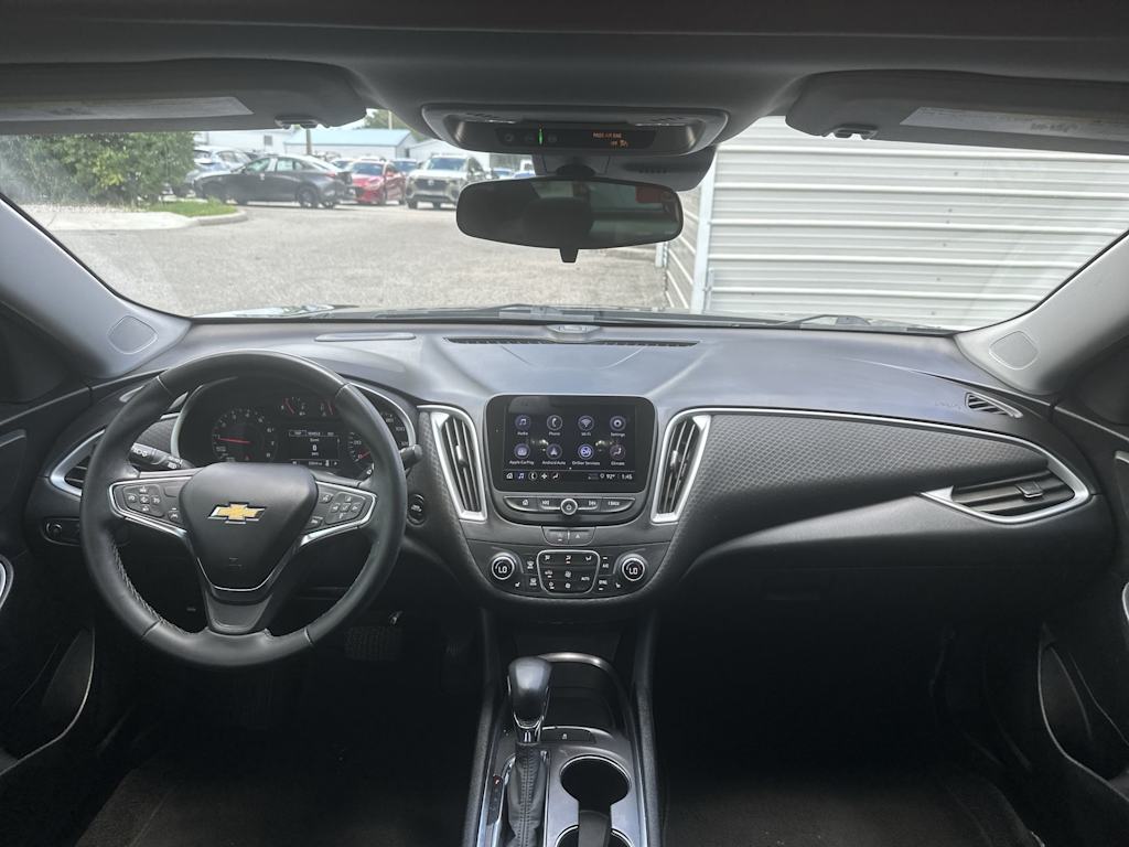 Thumbnail: 2023 Chevrolet Malibu - 2