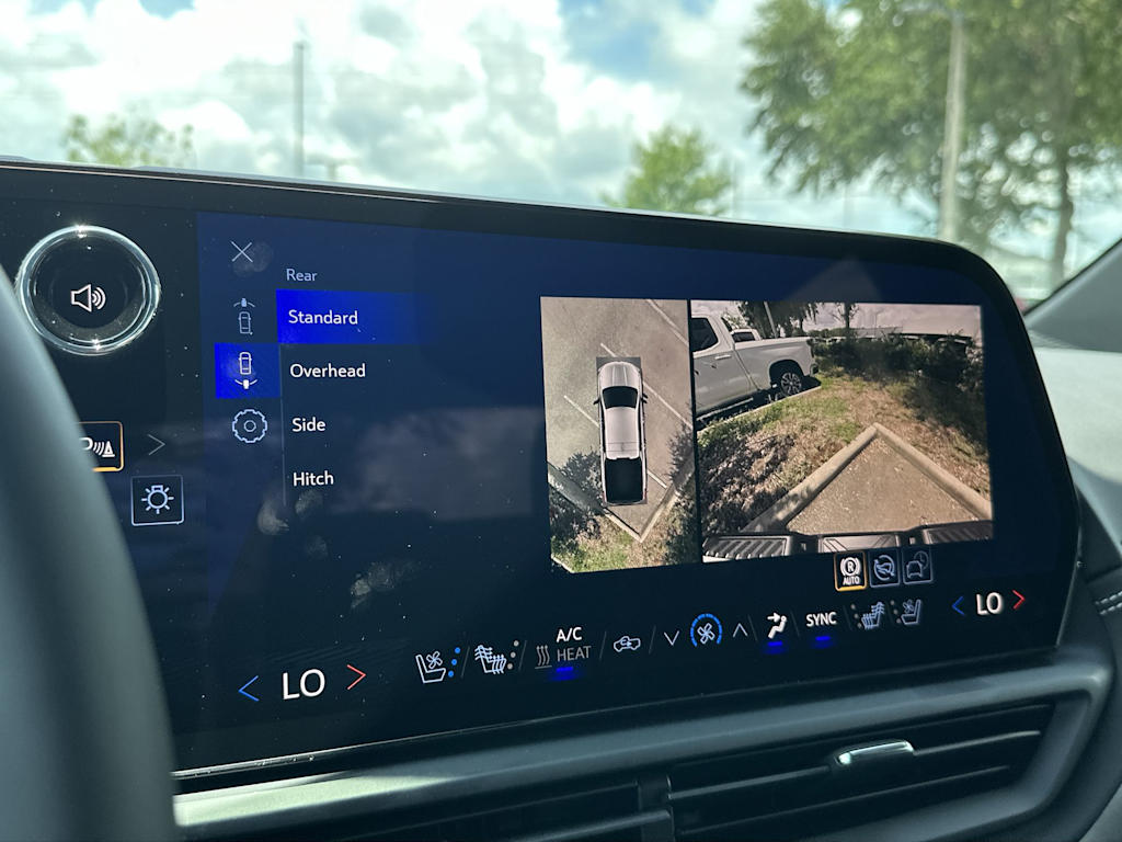 Thumbnail: 2026 Chevrolet Silverado EV - 23