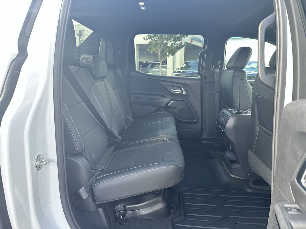 Thumbnail: 2026 Chevrolet Silverado EV - 23