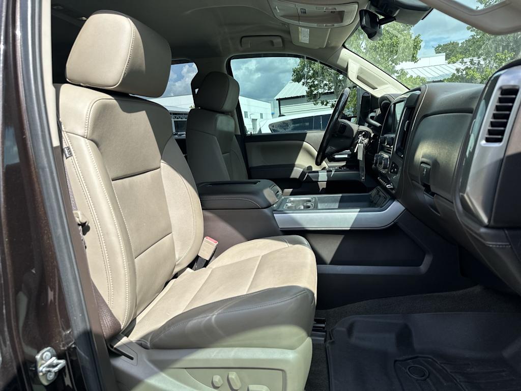 Thumbnail: 2018 Chevrolet Silverado 2500 - 25
