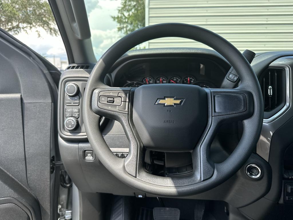 Thumbnail: 2026 Chevrolet Silverado 2500 - 9