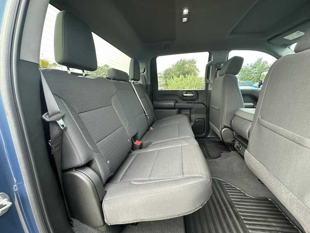 Thumbnail: 2025 Chevrolet Silverado 2500 - 24