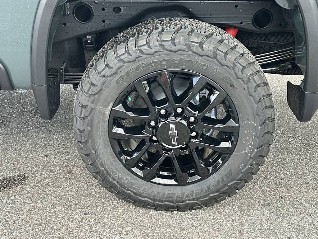 Thumbnail: 2026 Chevrolet Silverado 2500 - 8