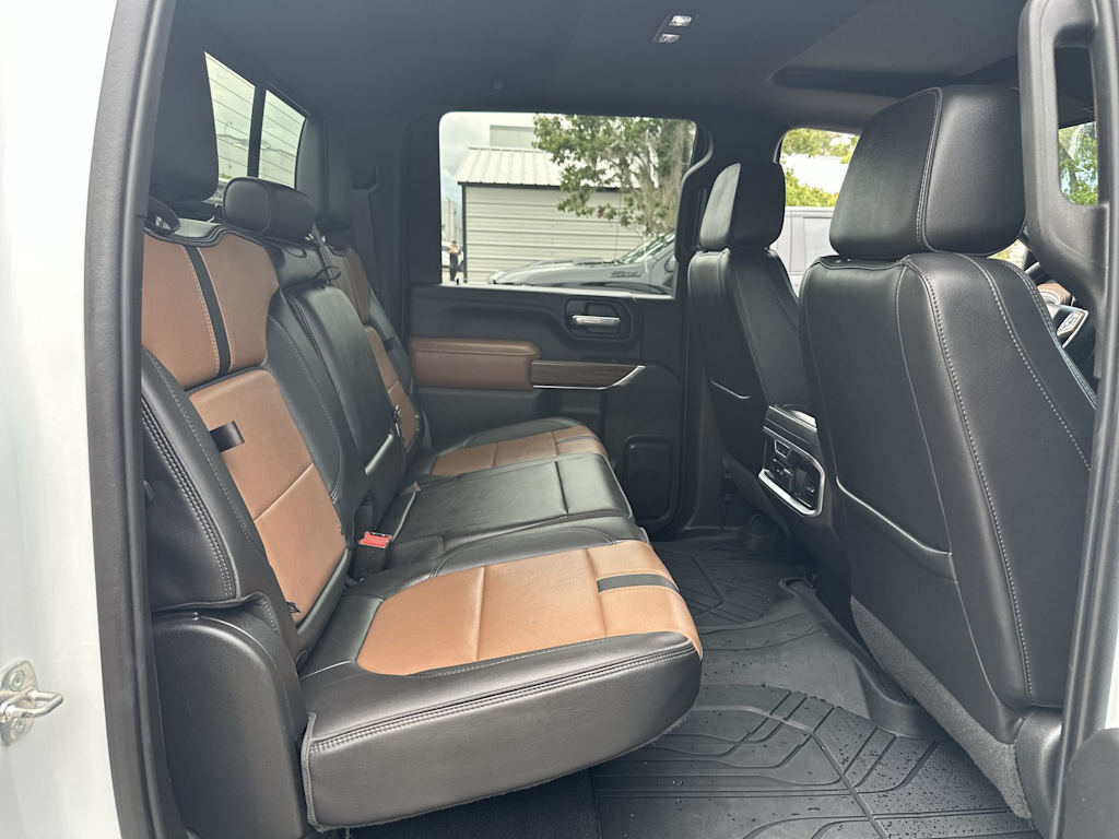 Thumbnail: 2021 Chevrolet Silverado 3500 - 25