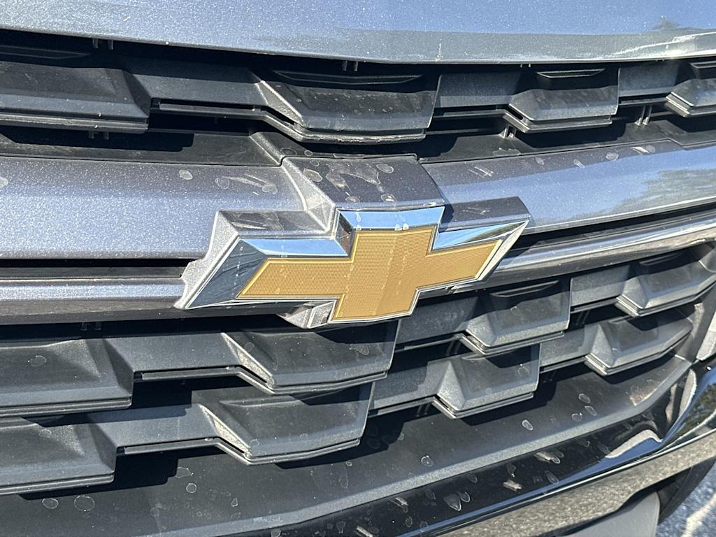 Thumbnail: 2022 Chevrolet Colorado - 6