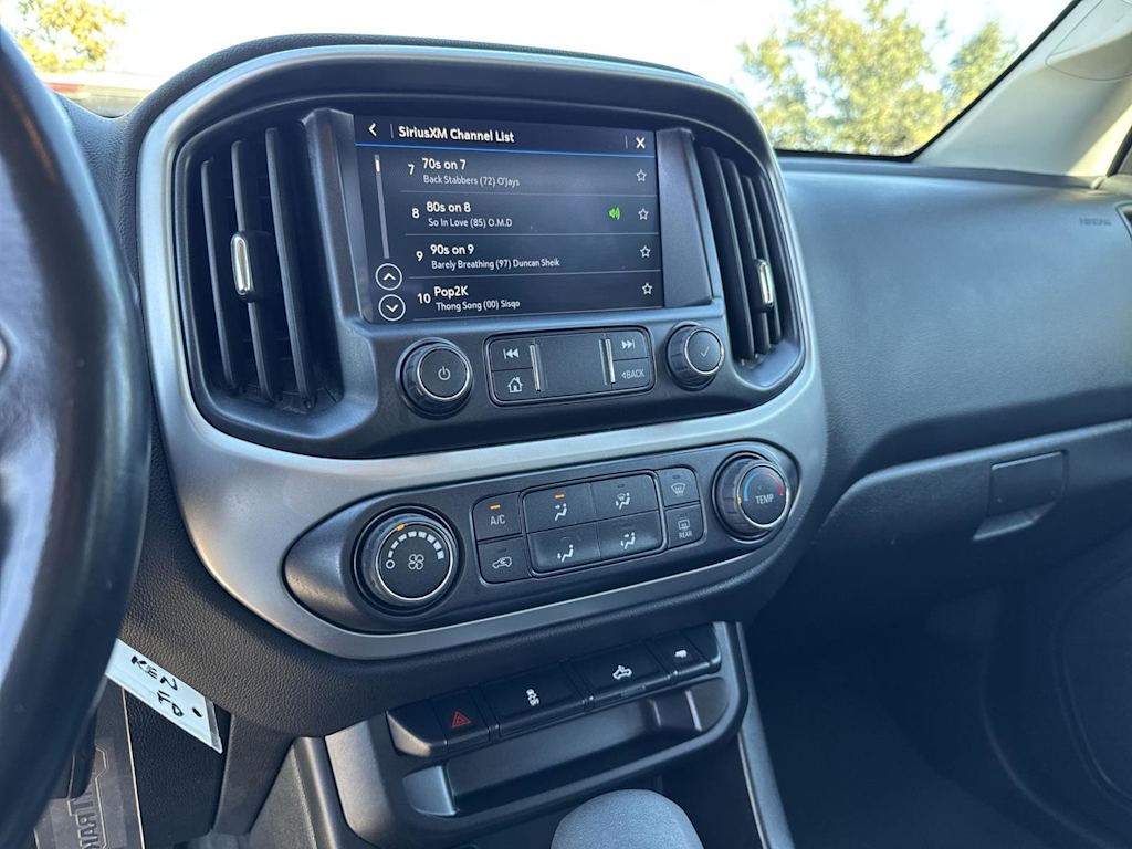 2022 Chevrolet Colorado LT 14