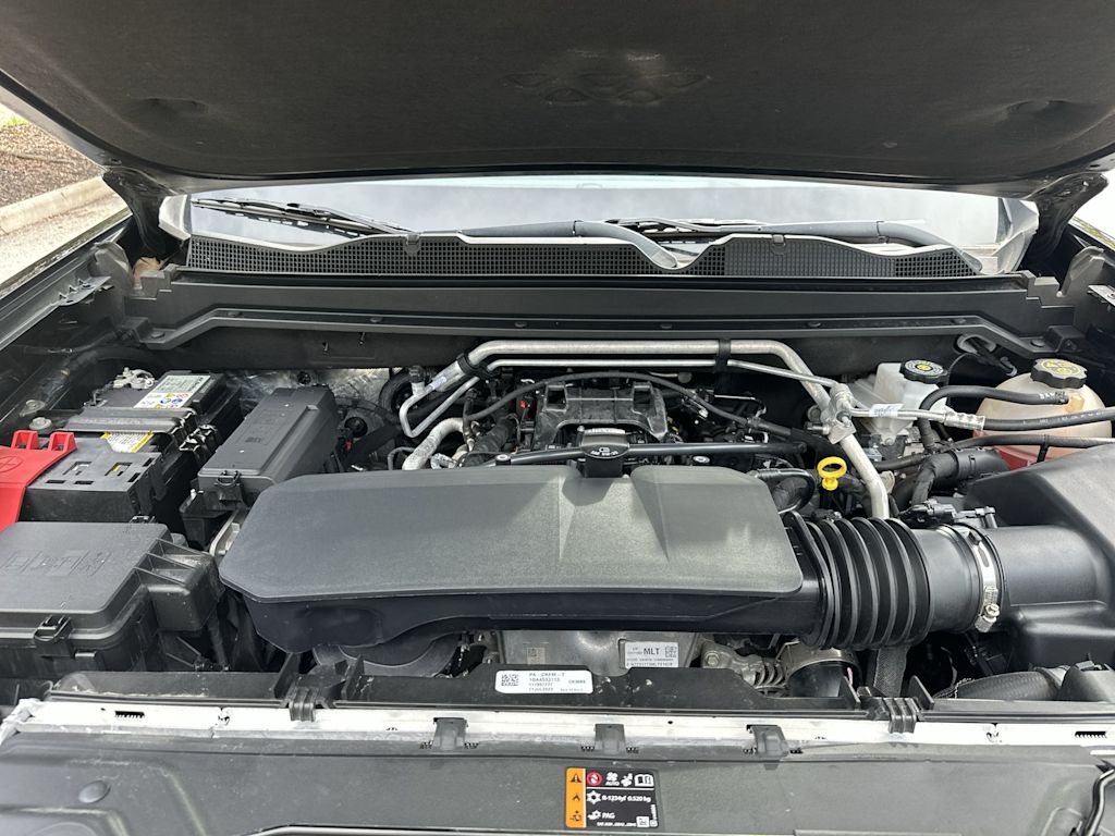 Thumbnail: 2023 Chevrolet Colorado - 8