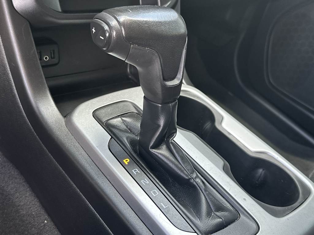 Thumbnail: 2020 Chevrolet Colorado - 27