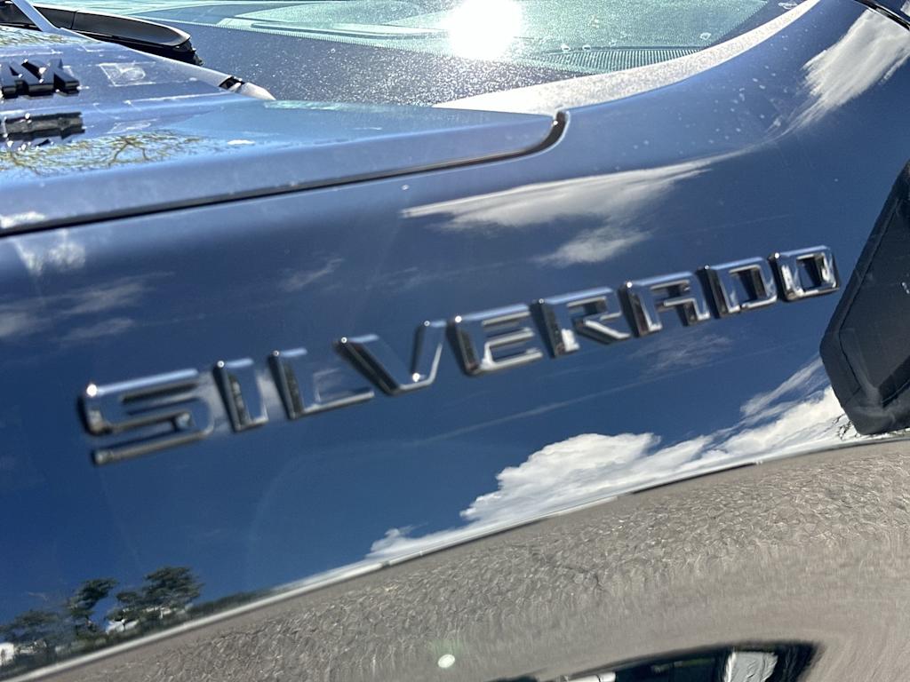 Thumbnail: 2026 Chevrolet Silverado 1500 - 22