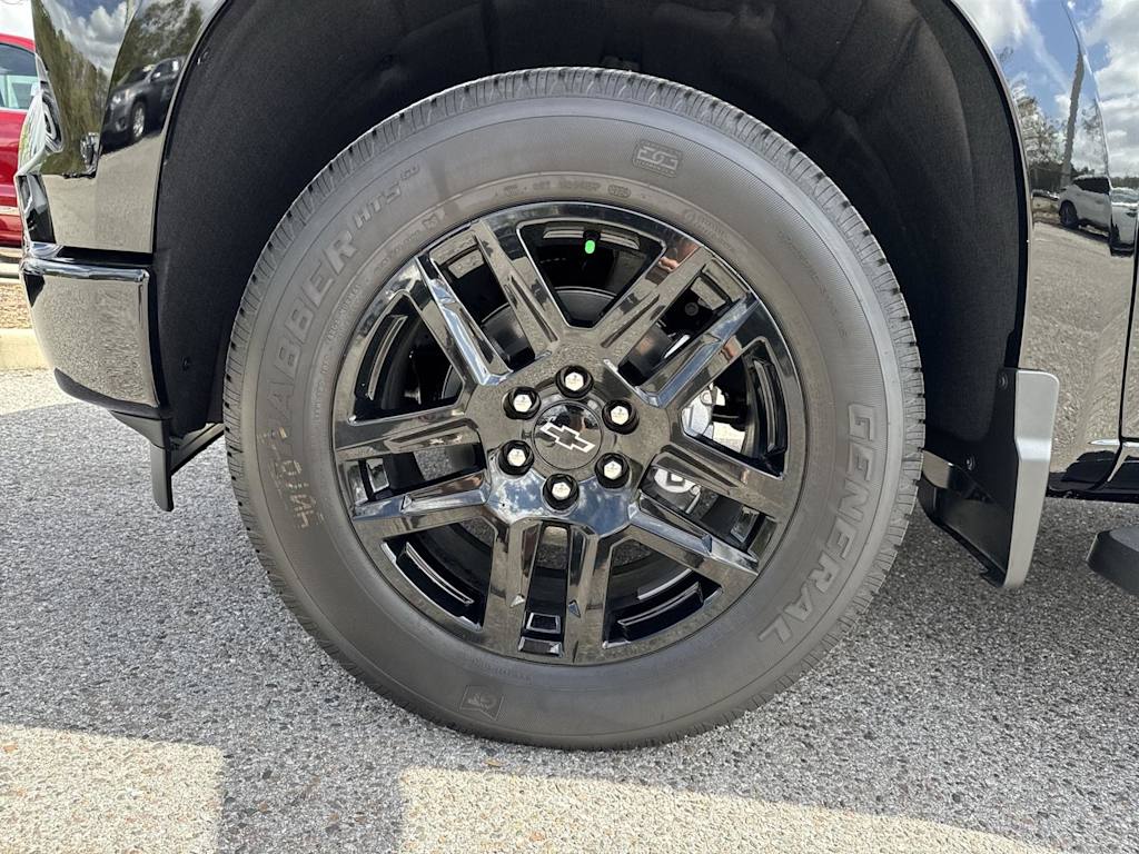 2025 Chevrolet Silverado 1500 Custom 8