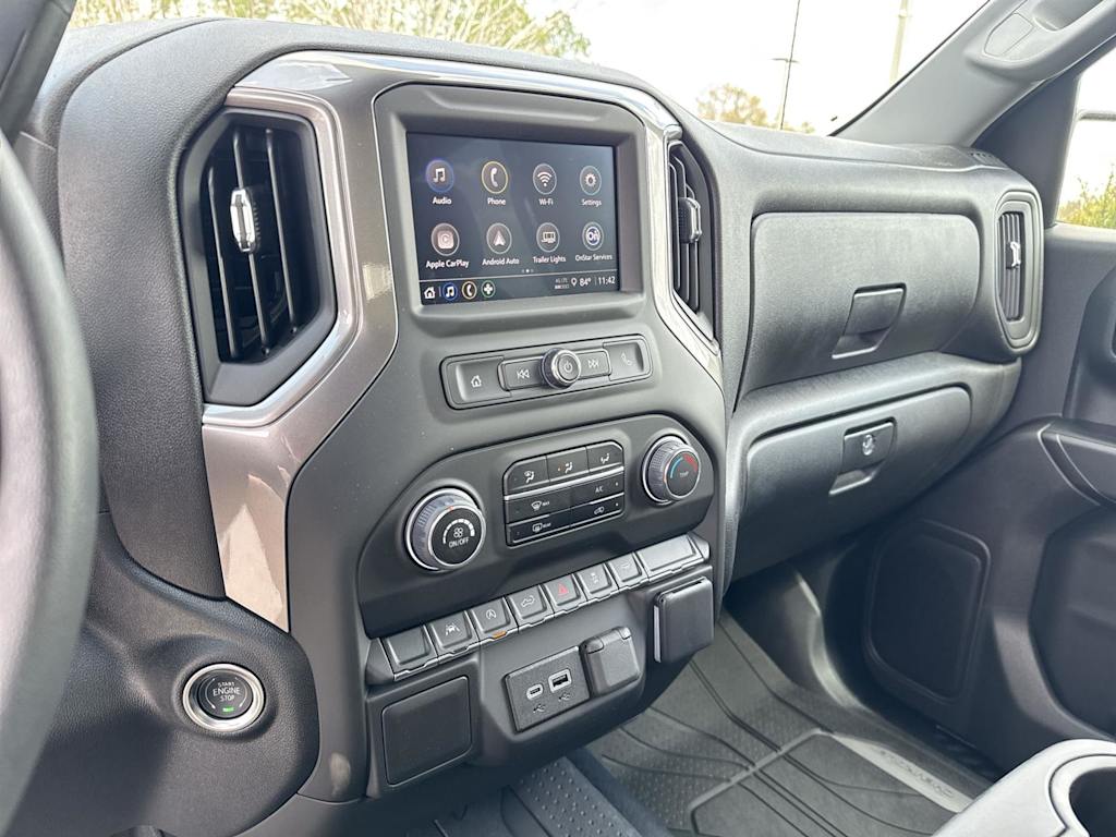 2025 Chevrolet Silverado 1500 Custom 15