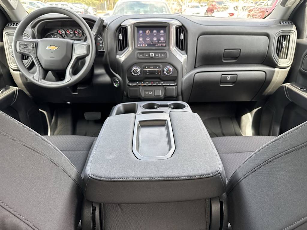2025 Chevrolet Silverado 1500 Custom 2