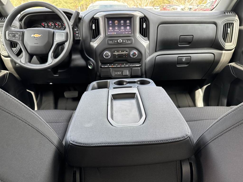 2025 Chevrolet Silverado 1500 Custom 13