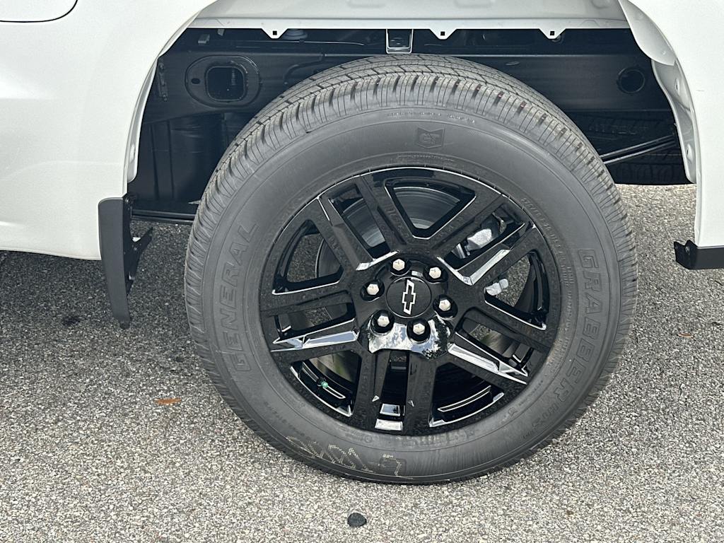 Thumbnail: 2026 Chevrolet Silverado 1500 - 8
