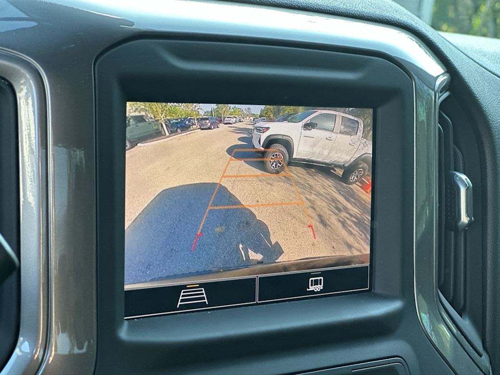 Thumbnail: 2023 Chevrolet Silverado 1500 - 13