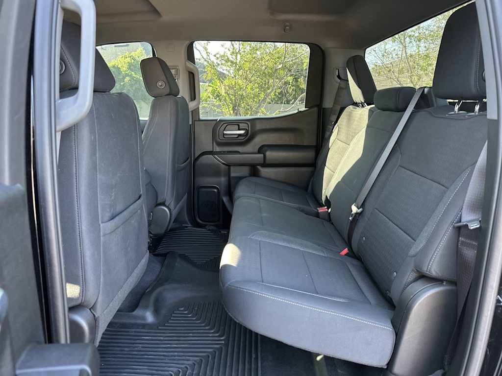 Thumbnail: 2023 Chevrolet Silverado 1500 - 23