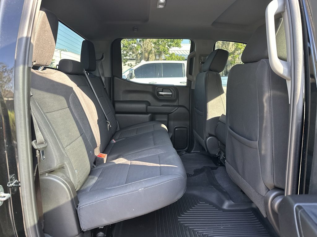 Thumbnail: 2023 Chevrolet Silverado 1500 - 24