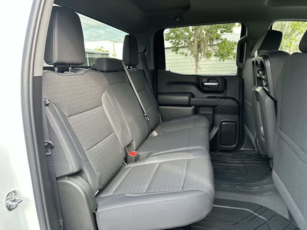 Thumbnail: 2026 Chevrolet Silverado 1500 - 24
