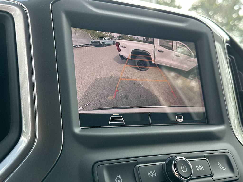 Thumbnail: 2026 Chevrolet Silverado 1500 - 13