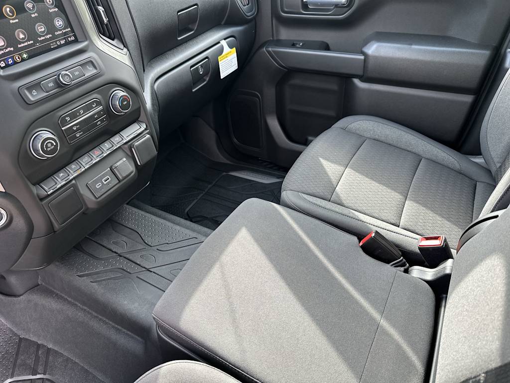 Thumbnail: 2026 Chevrolet Silverado 1500 - 26