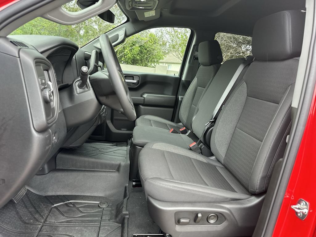 Thumbnail: 2026 Chevrolet Silverado 1500 - 12