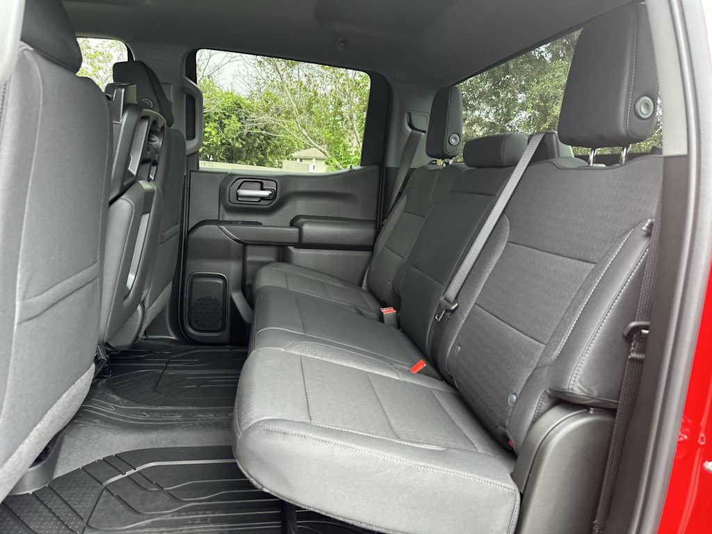 Thumbnail: 2026 Chevrolet Silverado 1500 - 23