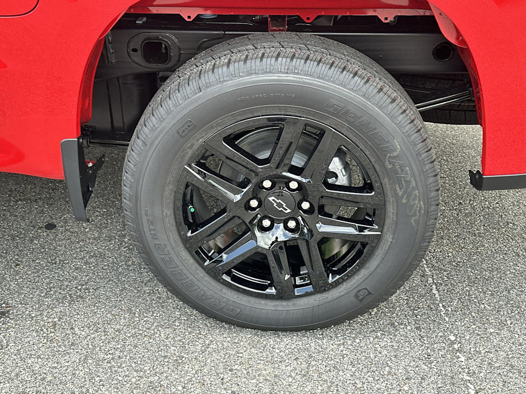 Thumbnail: 2026 Chevrolet Silverado 1500 - 8