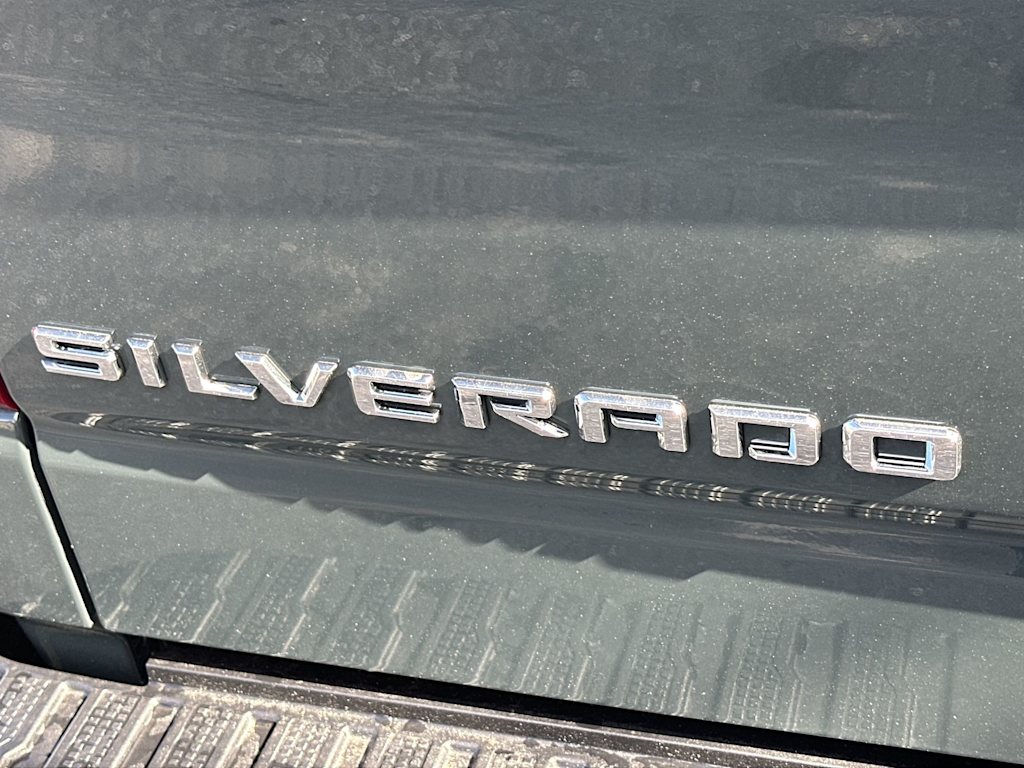 Thumbnail: 2026 Chevrolet Silverado 1500 - 23
