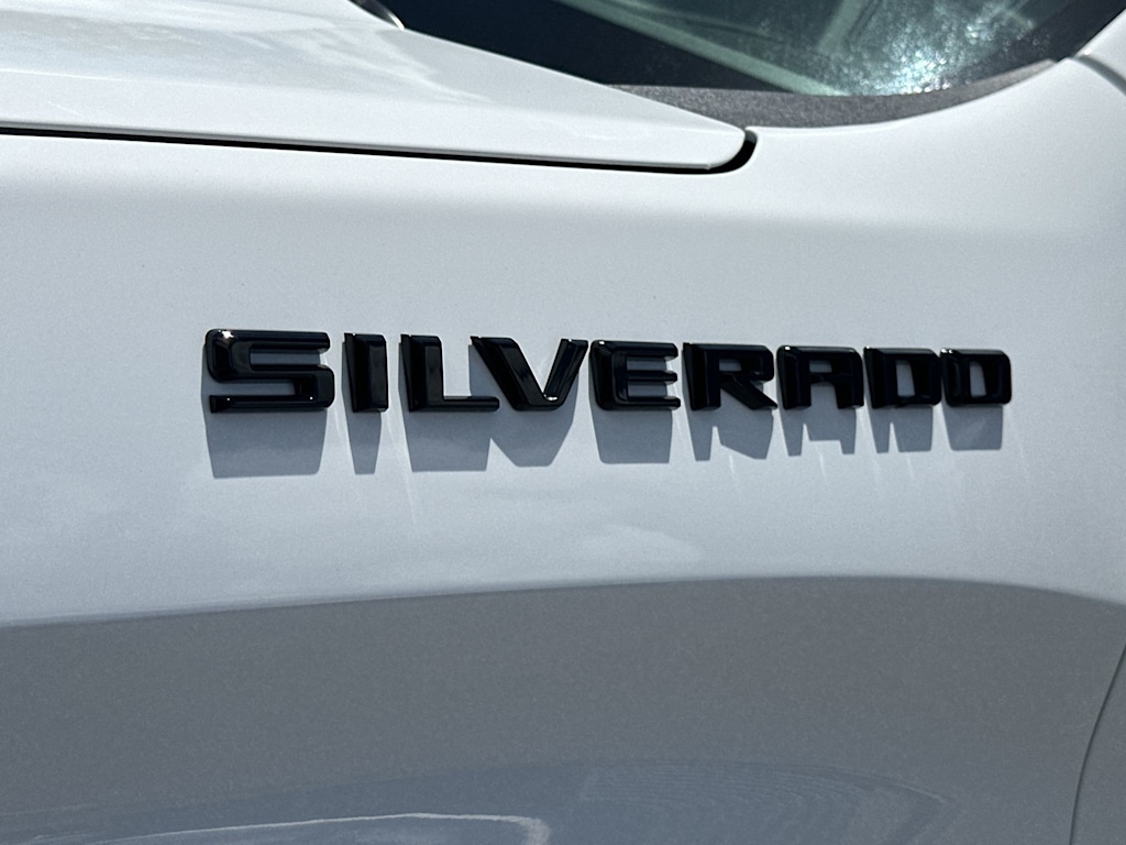 Thumbnail: 2026 Chevrolet Silverado 1500 - 23