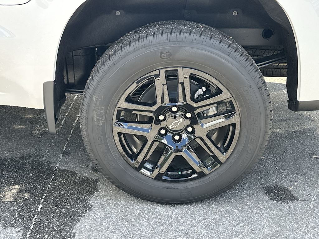 Thumbnail: 2026 Chevrolet Silverado 1500 - 6