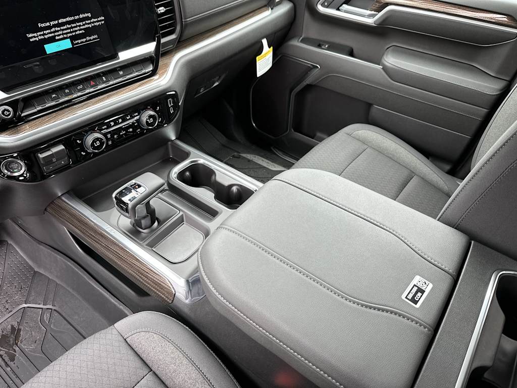 Thumbnail: 2026 Chevrolet Silverado 1500 - 27