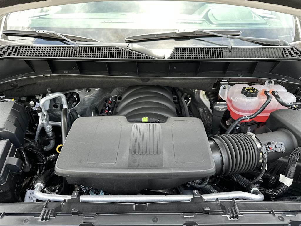 Thumbnail: 2026 Chevrolet Silverado 1500 - 9