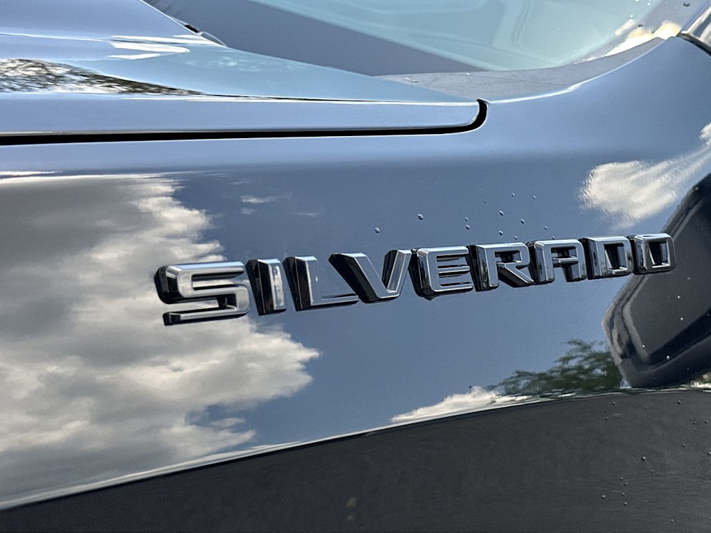 Thumbnail: 2026 Chevrolet Silverado 1500 - 24