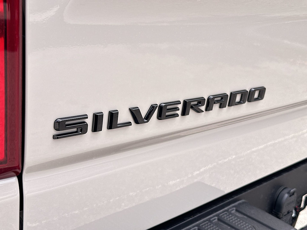Thumbnail: 2026 Chevrolet Silverado 1500 - 23