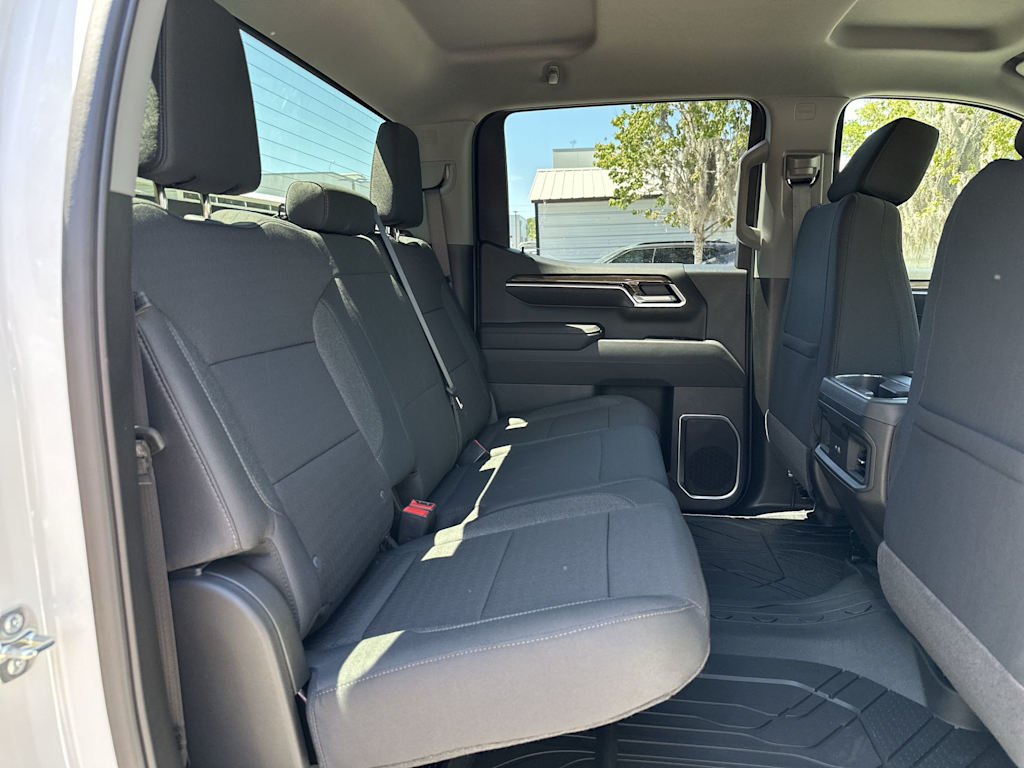 Thumbnail: 2026 Chevrolet Silverado 1500 - 25