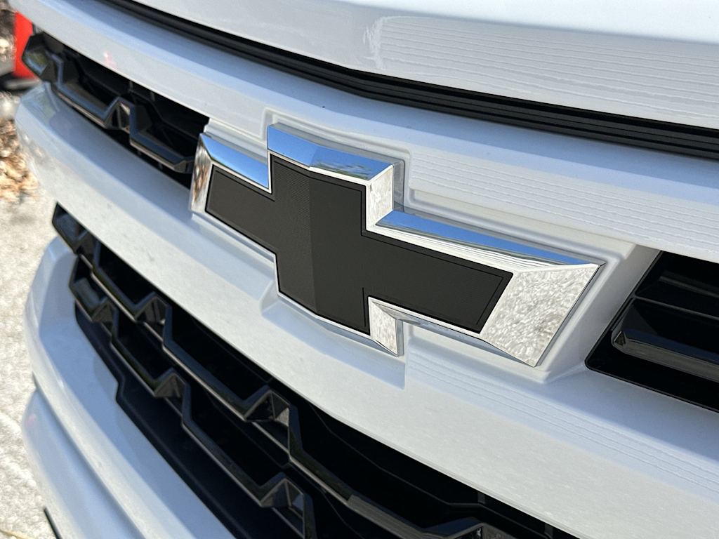 Thumbnail: 2026 Chevrolet Silverado 1500 - 6