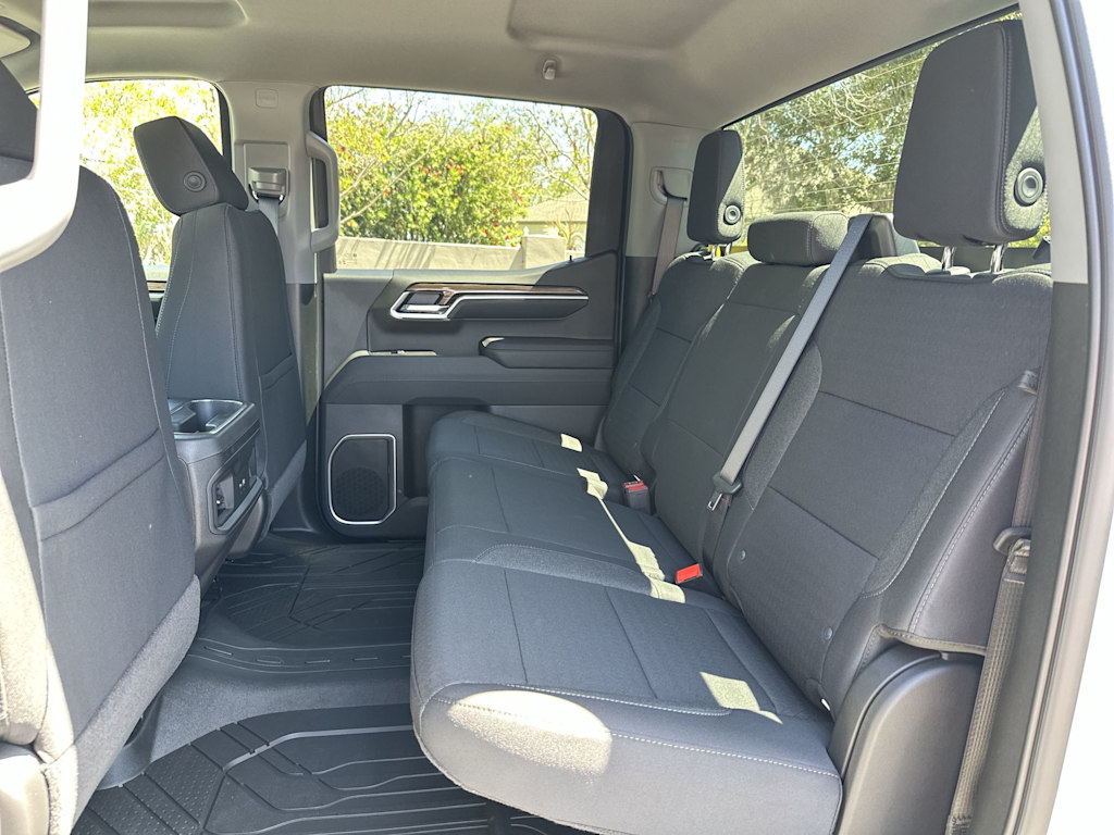 Thumbnail: 2026 Chevrolet Silverado 1500 - 12