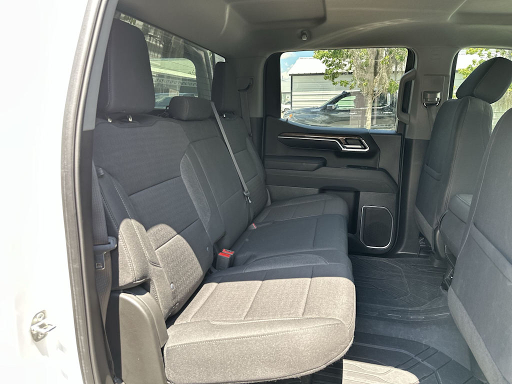 Thumbnail: 2023 Chevrolet Silverado 1500 - 24