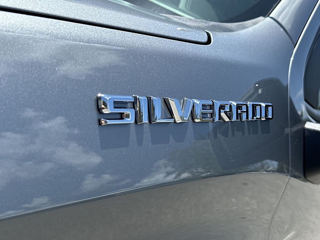 Thumbnail: 2026 Chevrolet Silverado 1500 - 22