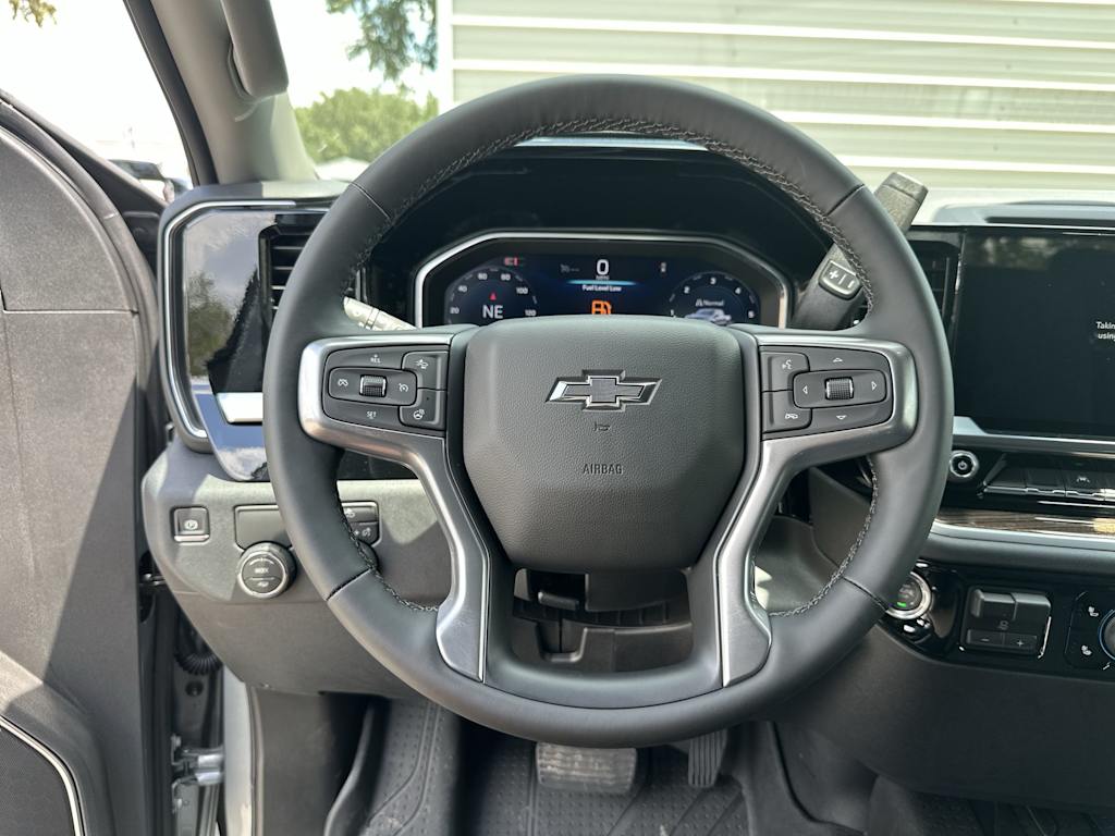 Thumbnail: 2026 Chevrolet Silverado 1500 - 10